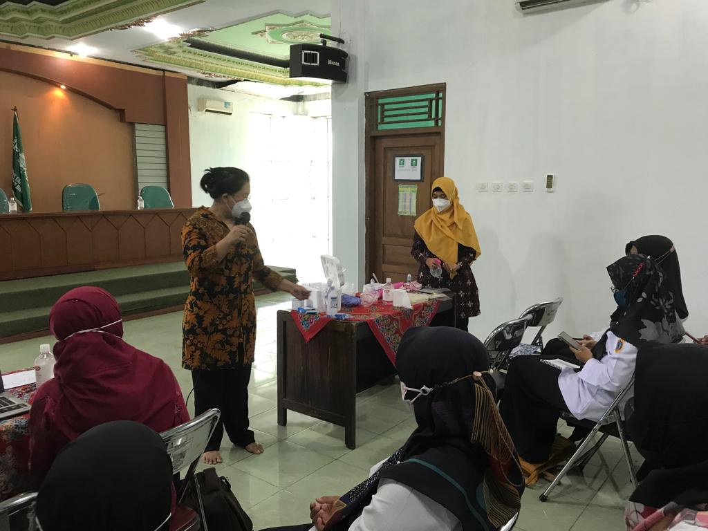 OJT Petugas Teknis dalam kegiatan Surveilans Resistensi Obat dalam Upaya Pencegahan dan Penanggulangan Kusta di Kabupaten Brebes Provinsi Jawa Tengah Tahun 2022